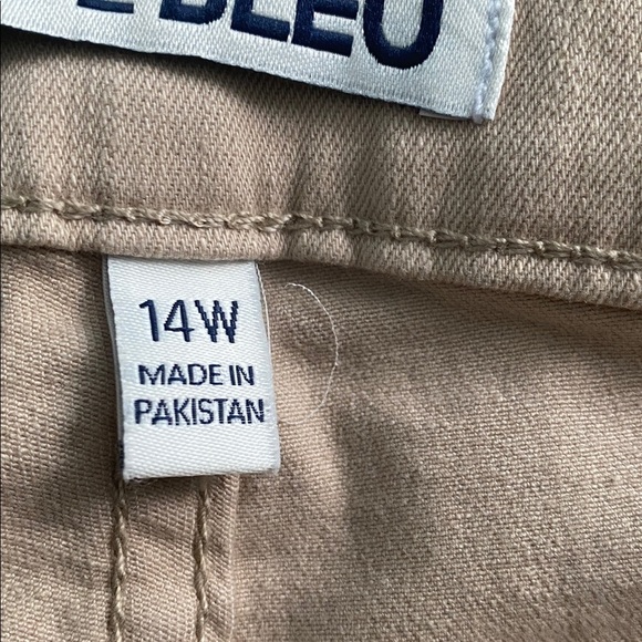 Code BleuJeans Warm Taupe Beige Chelsea Straight Leg Classic Rise Slimming Panel - Picture 4 of 8